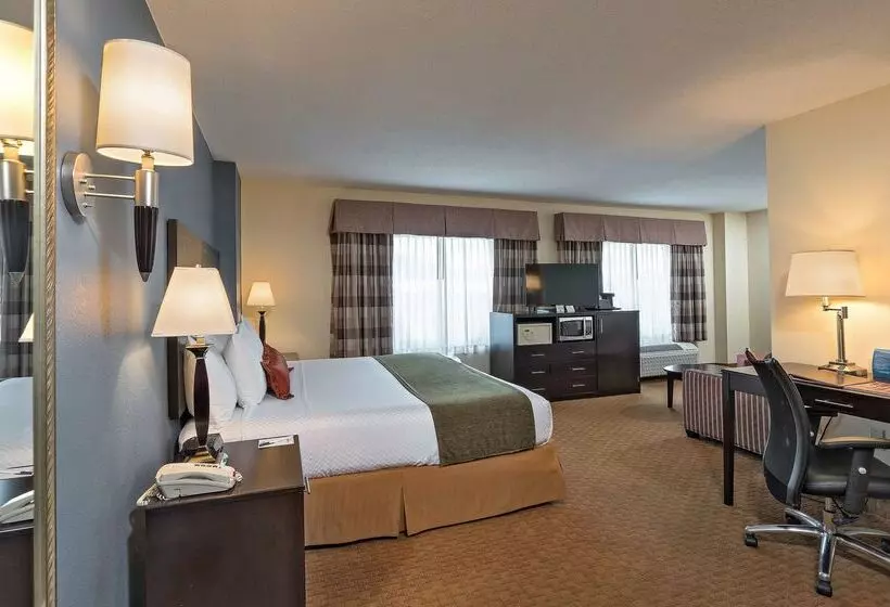 Best Western Plus Hotel & Conference Center