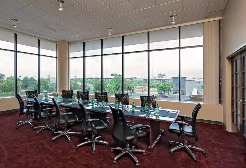 Best Western Plus Hotel & Conference Center