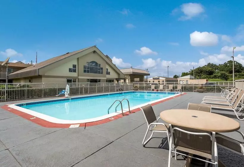 酒店 Best Western University Inn