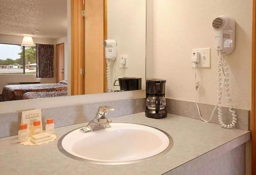 فندق Days Inn By Wyndham Richland