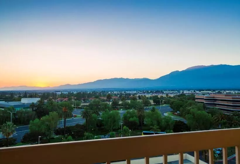 Ontario Airport Hotel & Conference Center