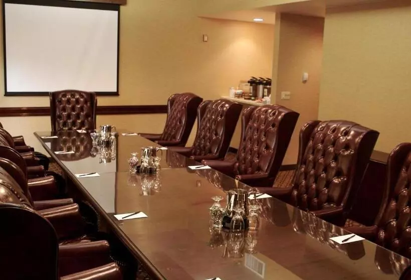 Ontario Airport Hotel & Conference Center