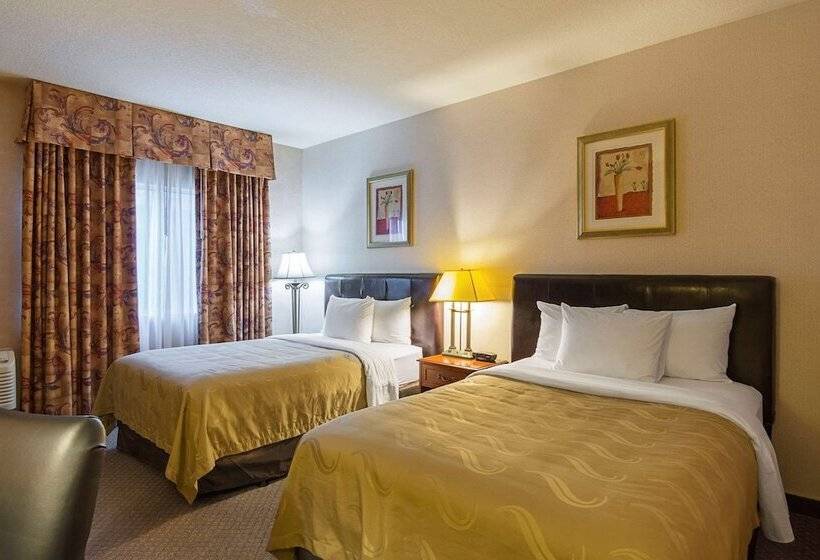 هتل Quality Inn Fresno Yosemite Airport