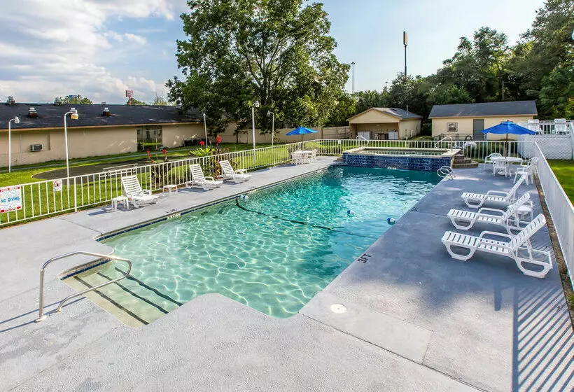 فندق Quality Inn South Valdosta