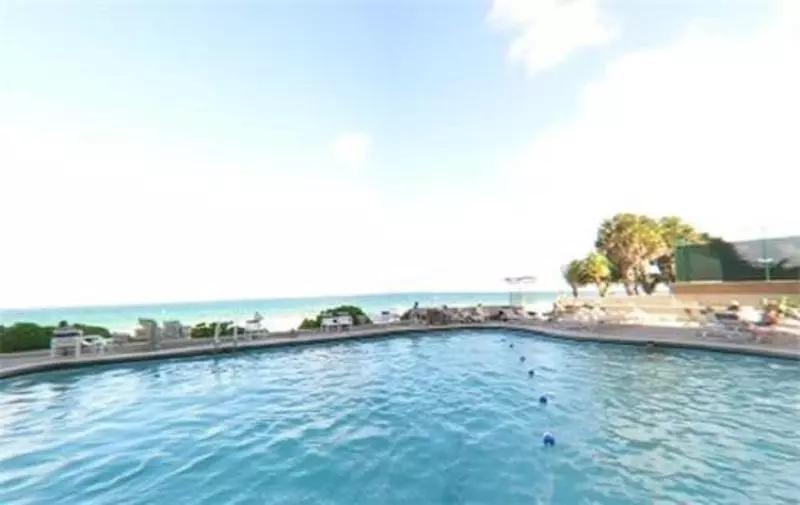 Ocean Manor Beach Resort