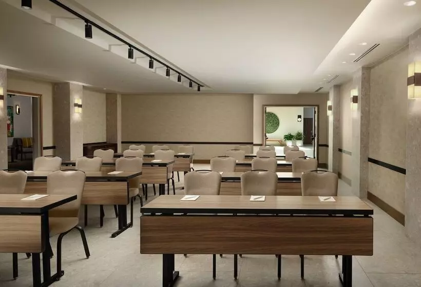 Plaza San Antonio Hotel & Spa, Autograph Collection