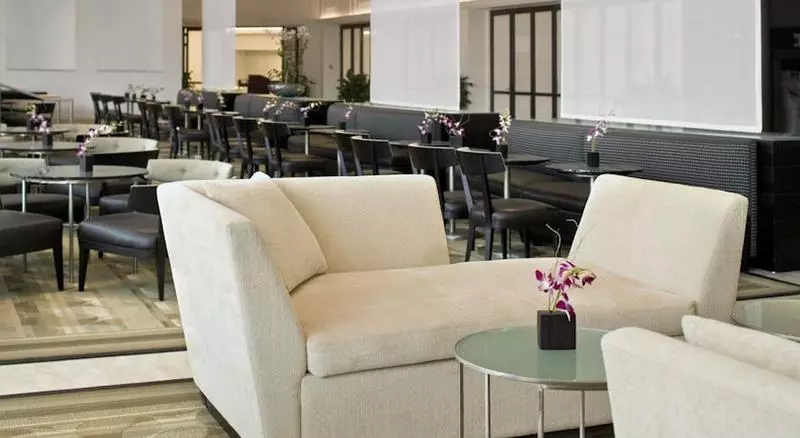 Курорт Pier 66 Hotel & Marina