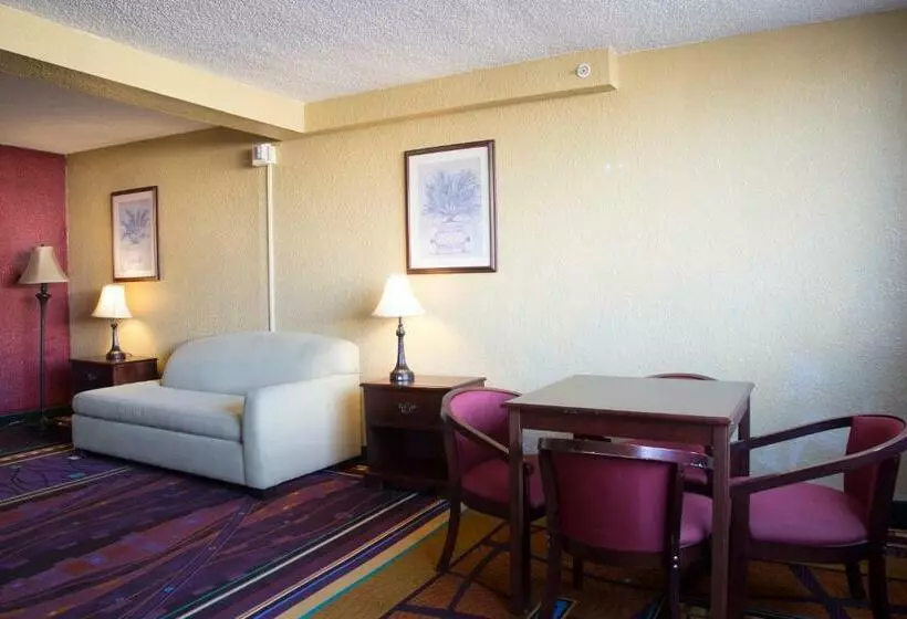 The Consulate Hotel Airport/sea World/san Diego Area