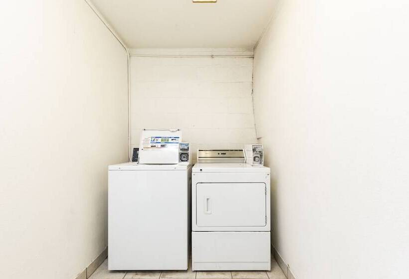 Szálloda Cedar Valley Inn