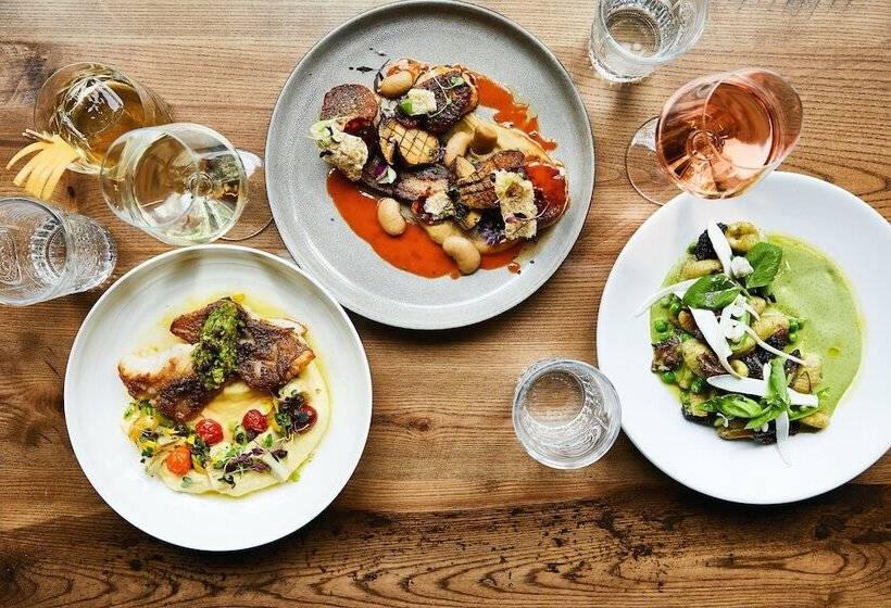 Kimpton Riverplace Hotel, An Ihg