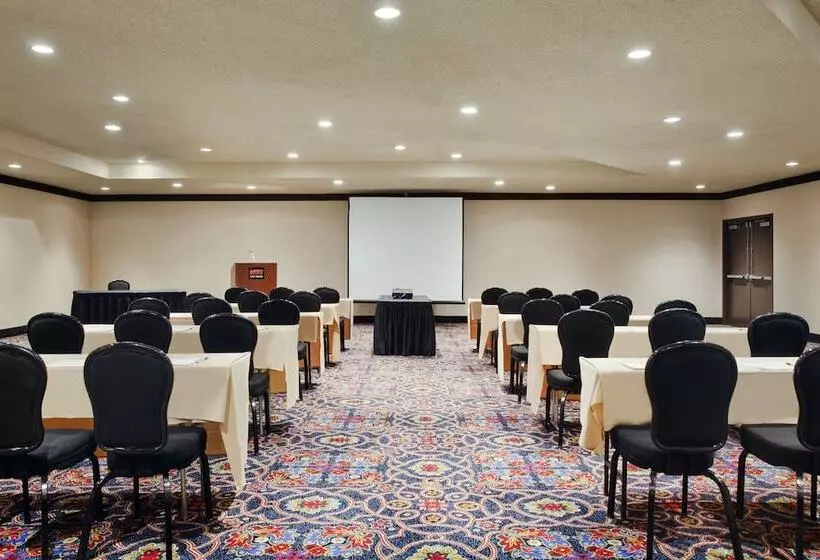 Sam S Town Hotel & Gambling Hall