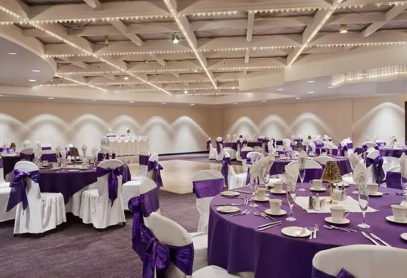 Sam S Town Hotel & Gambling Hall