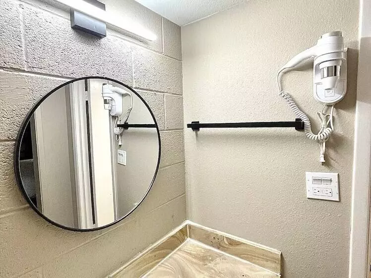 בית מלון כפרי Super 8 By Wyndham Blythe