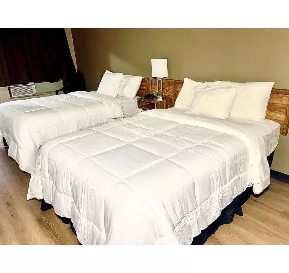 בית מלון כפרי Super 8 By Wyndham Blythe