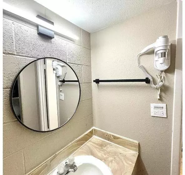 בית מלון כפרי Super 8 By Wyndham Blythe