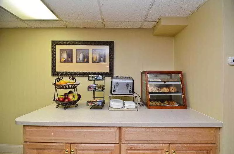 فندق Inn On Storrs