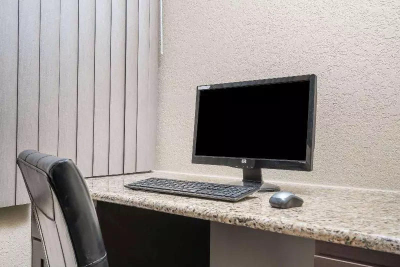 汽车旅馆  Super 8 By Wyndham Rice Lake