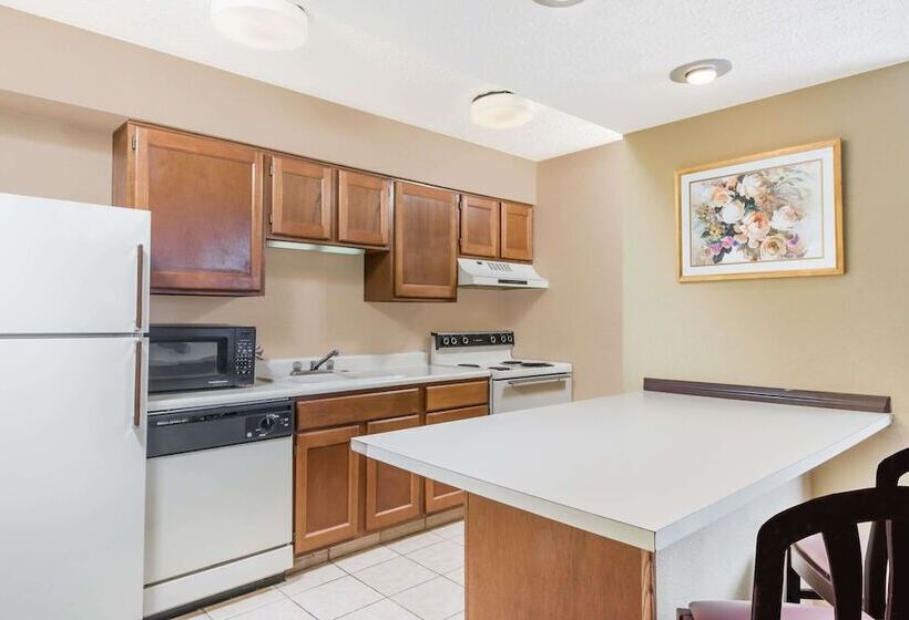اقامتگاه Hawthorn Extended Stay By Wyndham Columbus