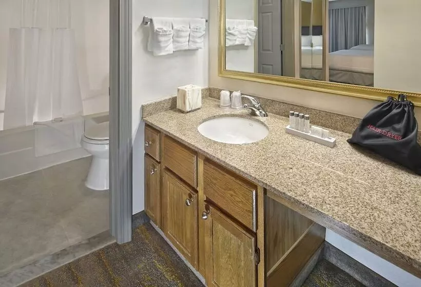 Резиденция New Haven Village Suites