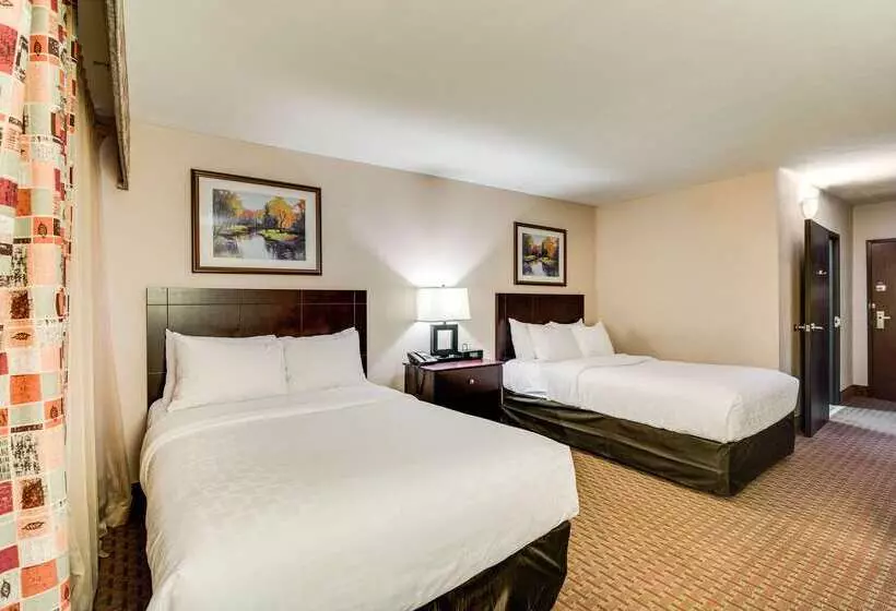 Clarion Hotel Convention Center