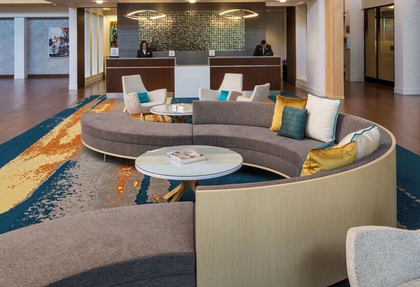 Hotel Doubletree By Hilton  Pittsburghcranberry