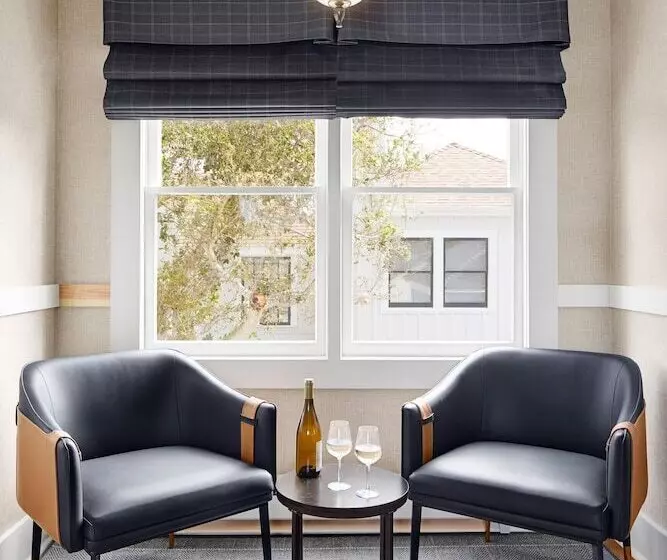 Отель Gosby House Inn, A Four Sisters Inn