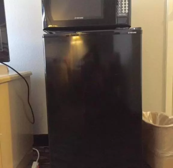 هتل Ramada By Wyndham Nashville/music Valley