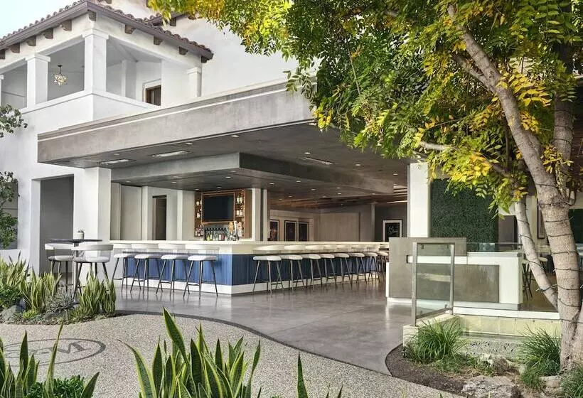 ホテル Sunset Marquis