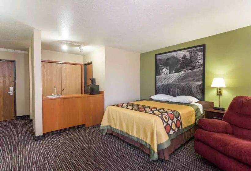 ホテル Super 8 By Wyndham Germantown/milwaukee