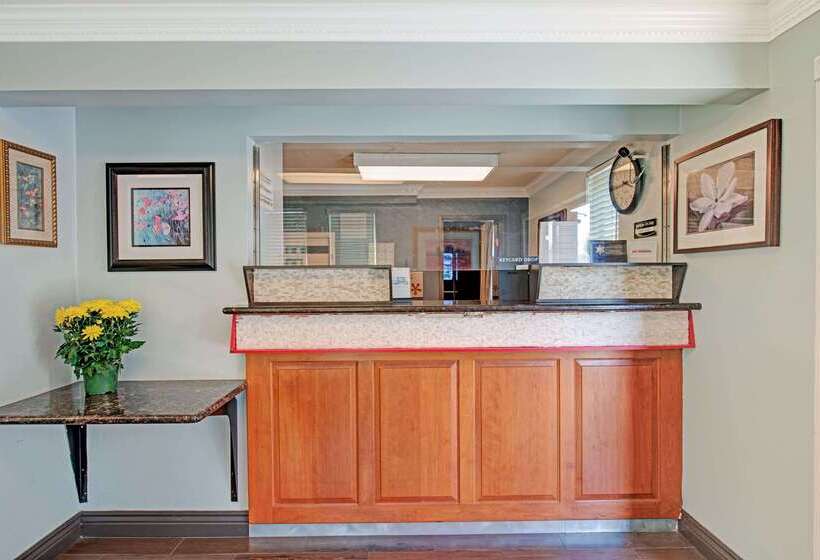 هتل Super 8 By Wyndham Sacramento/florin Rd