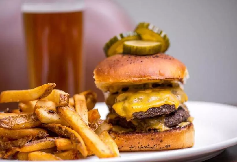 בית מלון כפרי Winstonsalem Marriott