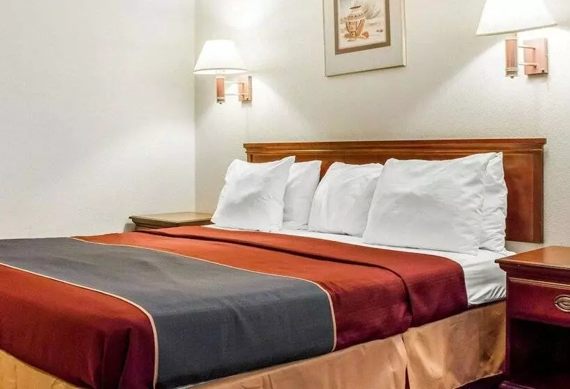 מוטל Rodeway Inn Winslow I40