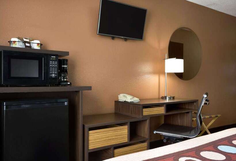 مُتل Super 8 By Wyndham Mount Vernon, Il