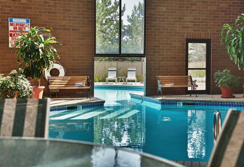 Отель Coast Wenatchee Center