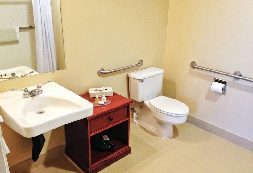 Отель Coast Wenatchee Center