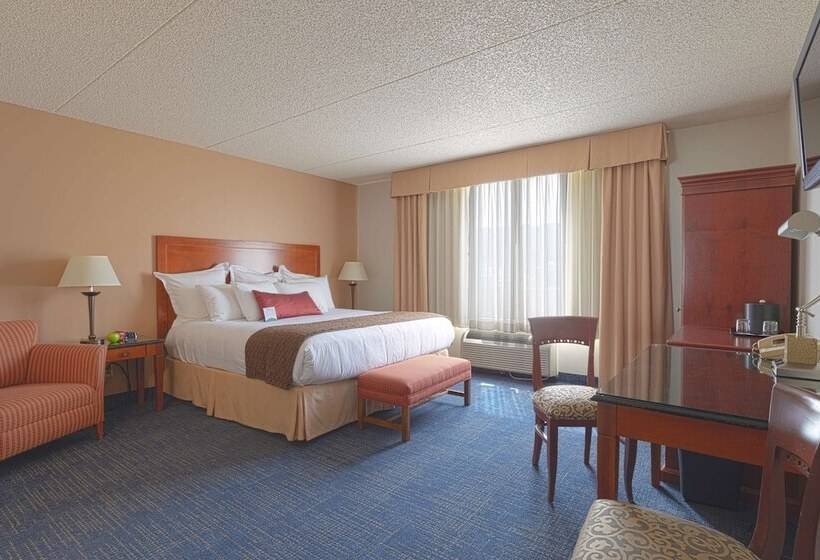 Отель Coast Wenatchee Center