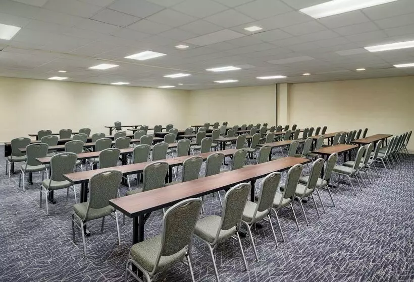 호텔 Doubletree By Hilton Williamsburg