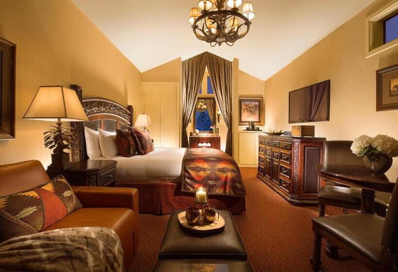 هتل Rustic Inn Creekside