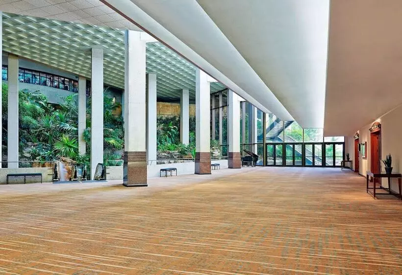 فندق The Westin Kansas City At Crown Center