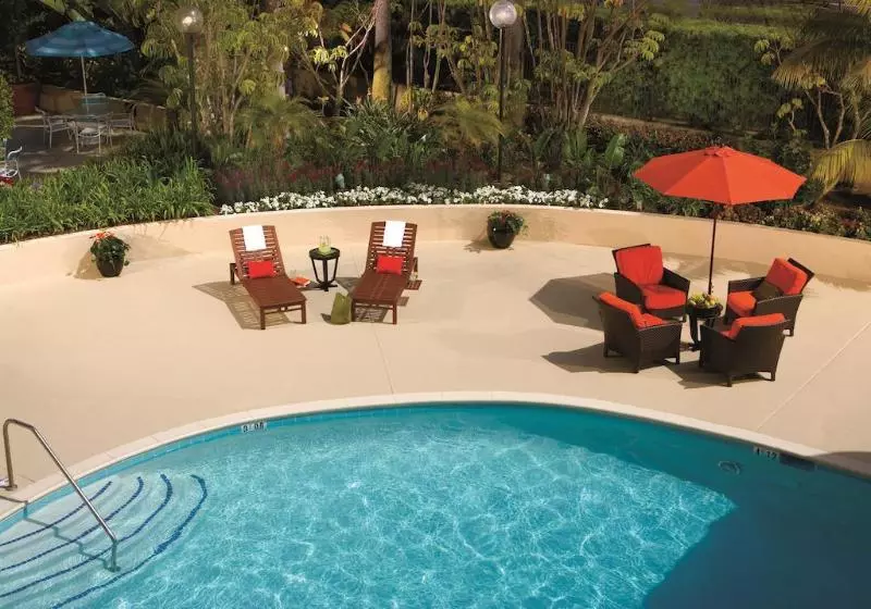 فندق Torrance Marriott Redondo Beach