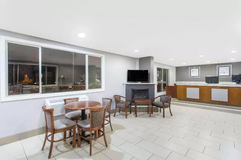 فندق Travelodge By Wyndham Williams Grand Canyon