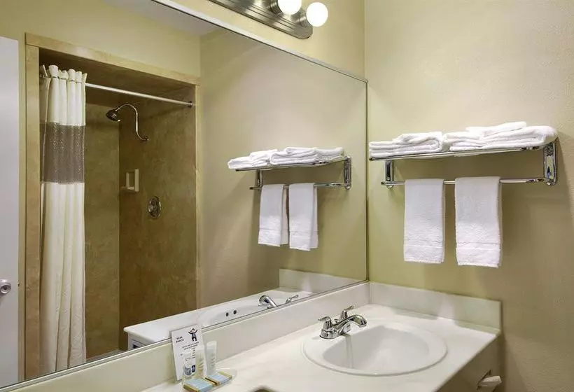 ホテル Travelodge Seattle University