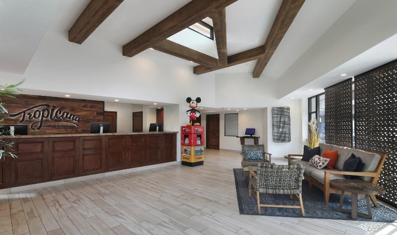 فندق Tropicana Inn And Suites