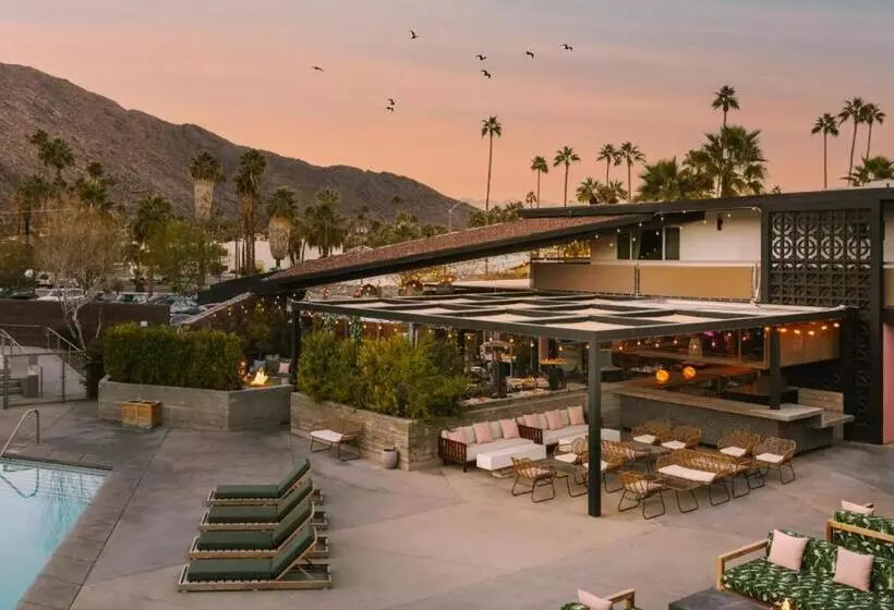 Hotelli V Palm Springs