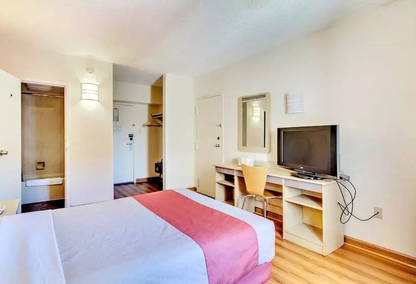 Motel 6 Washington Dc