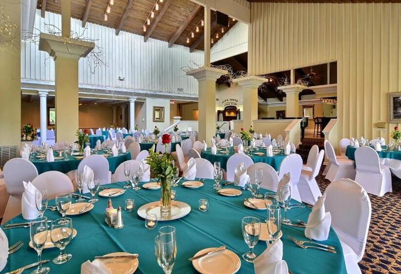 Toftrees Golf Resort