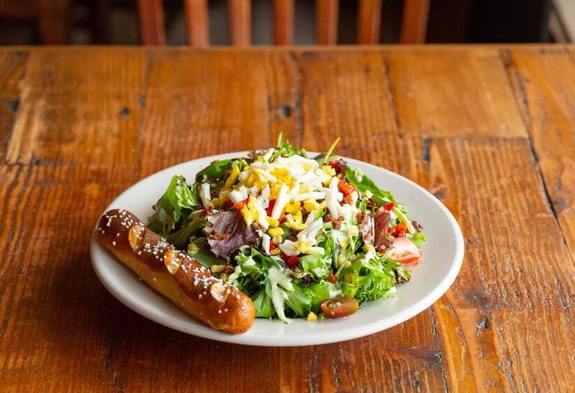 Toftrees Golf Resort