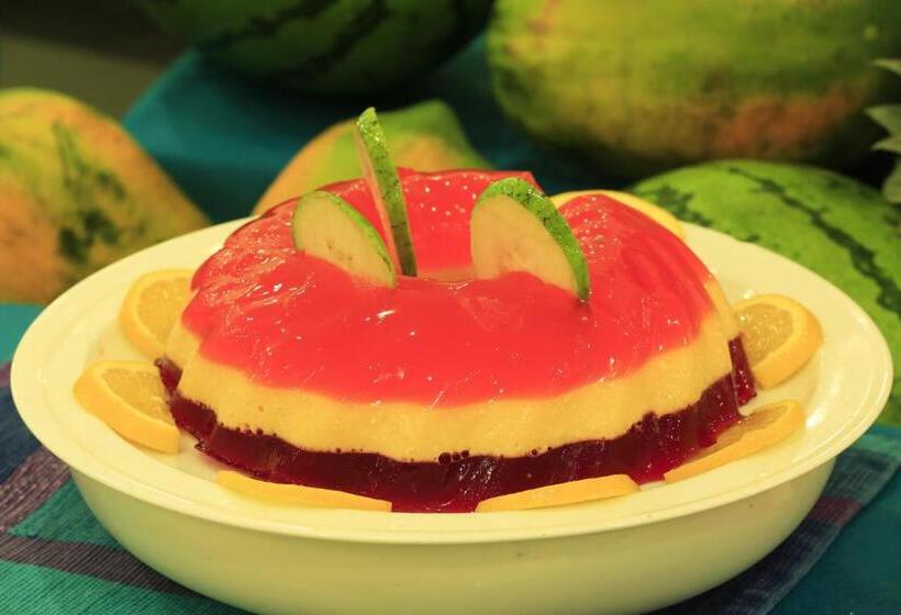 בית מלון כפרי Catamaran Beach