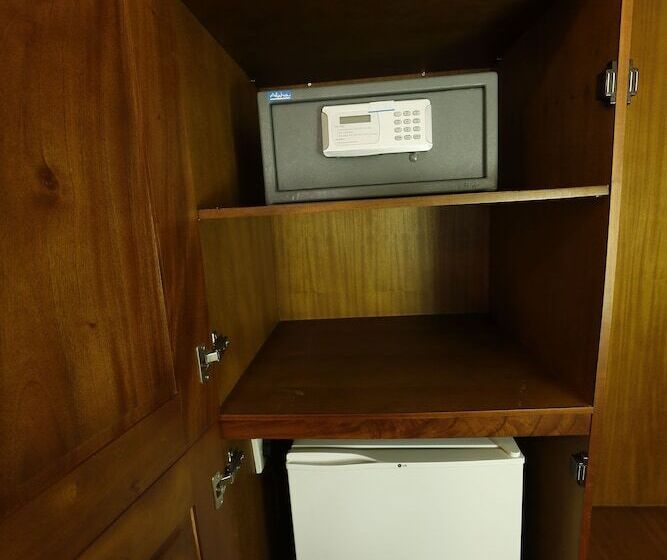 בית מלון כפרי Catamaran Beach