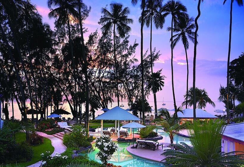 Colony Club By Elegant Hotels